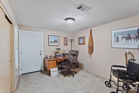 Tiny photo for 1116 SW Spruce Street, Grants Pass, OR 97526 (MLS # 220215173)