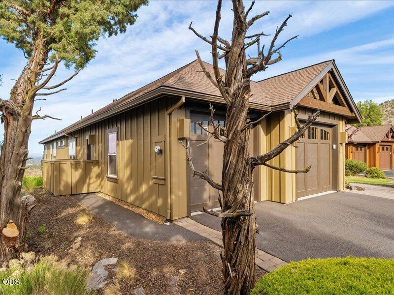 360 Vista Rim Drive
