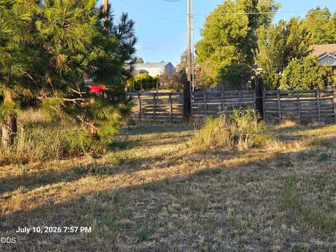 Tiny photo for 3031 Emerald Street, Klamath Falls, OR 97601 (MLS # 220225141)