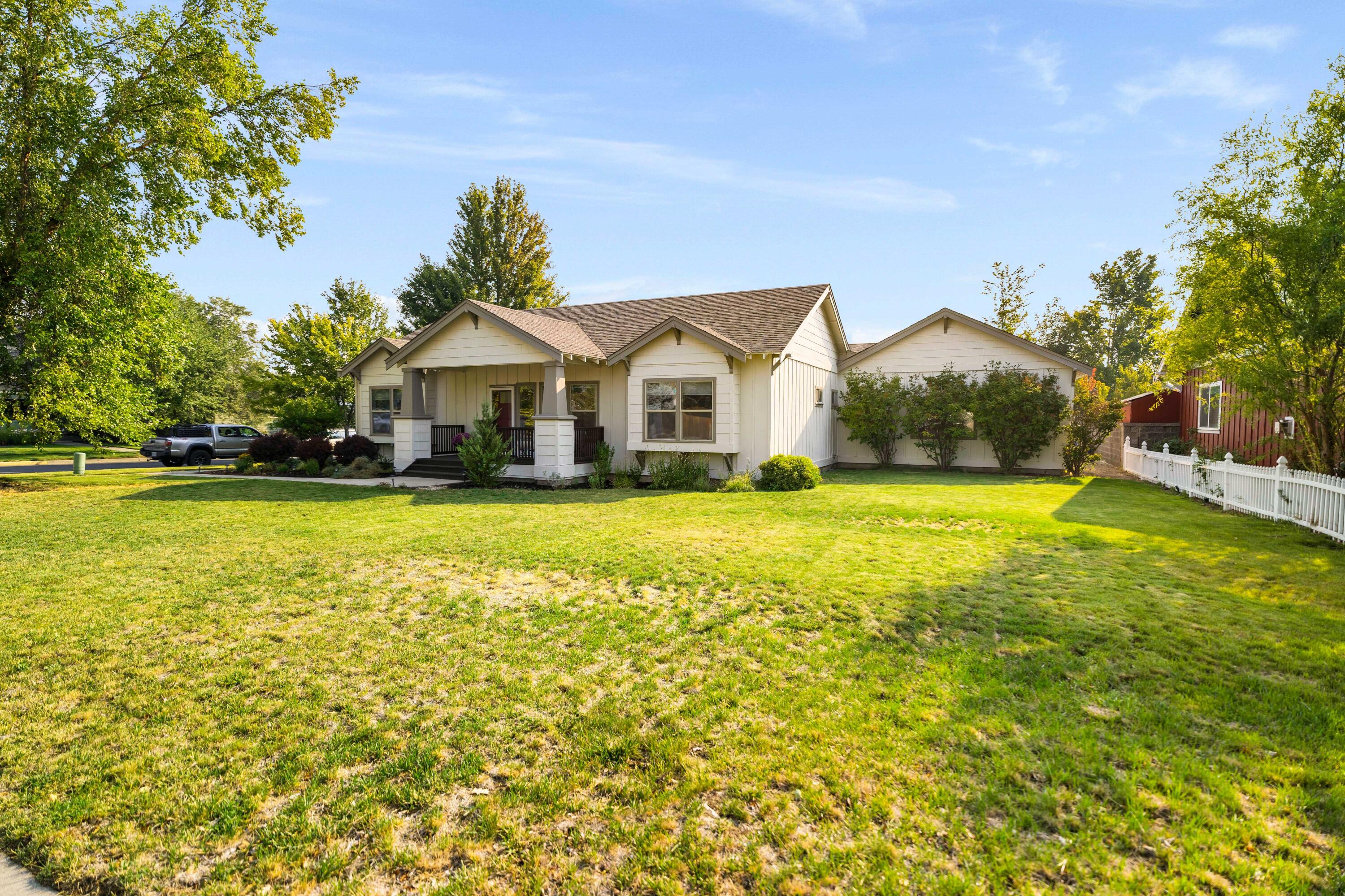 Canyon Rim Village - Residential