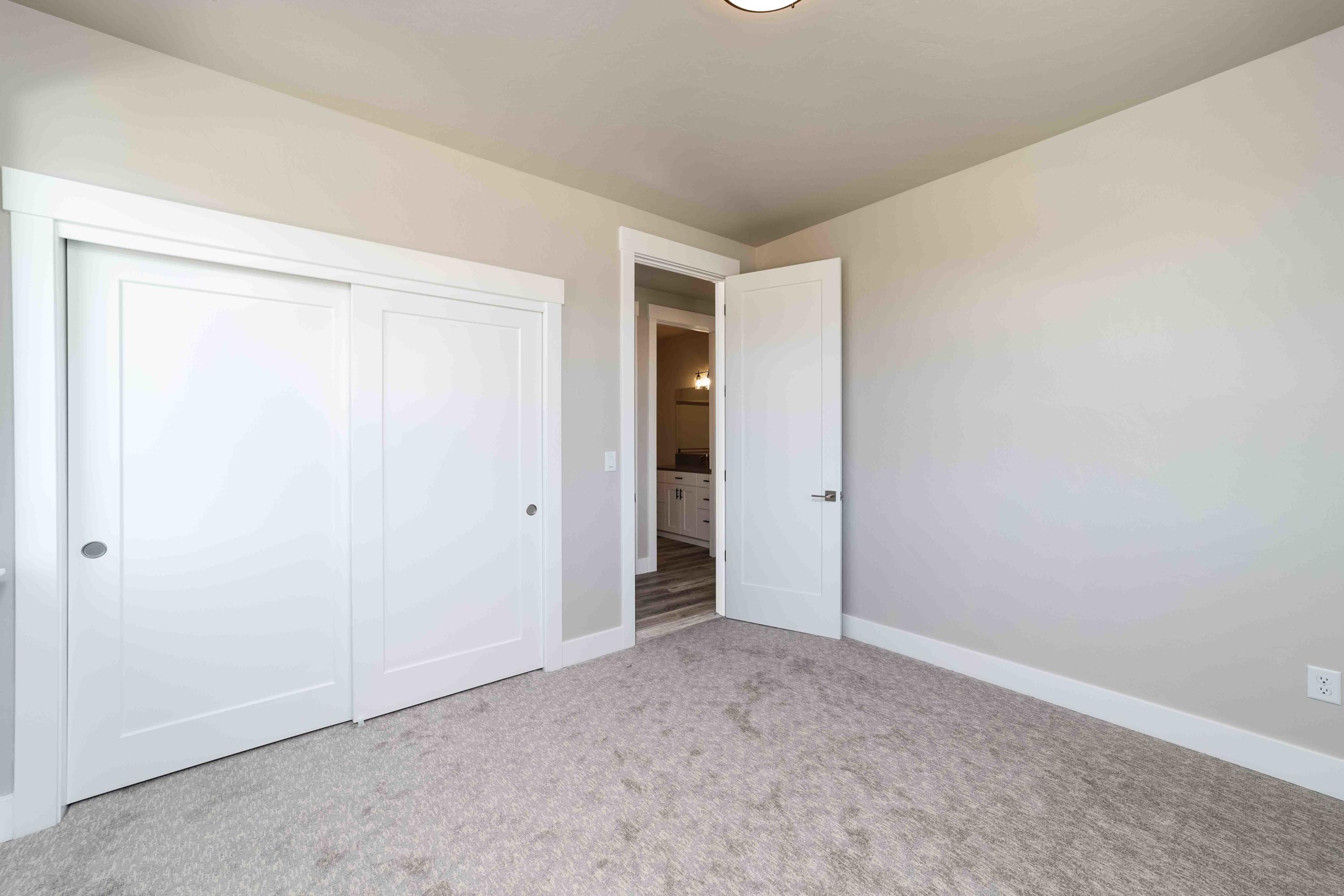 Redtail Ridge - Residential