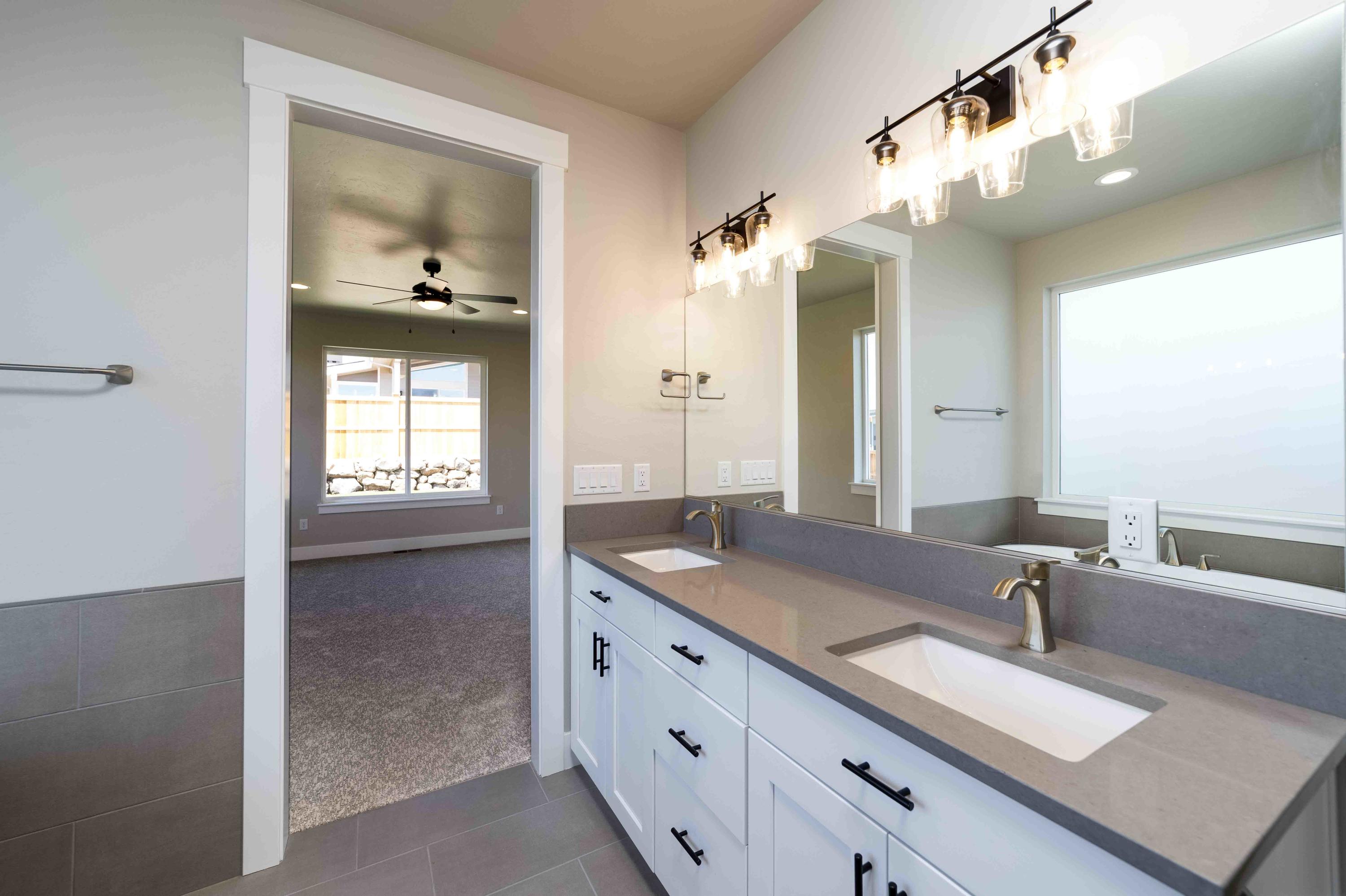 Redtail Ridge - Residential