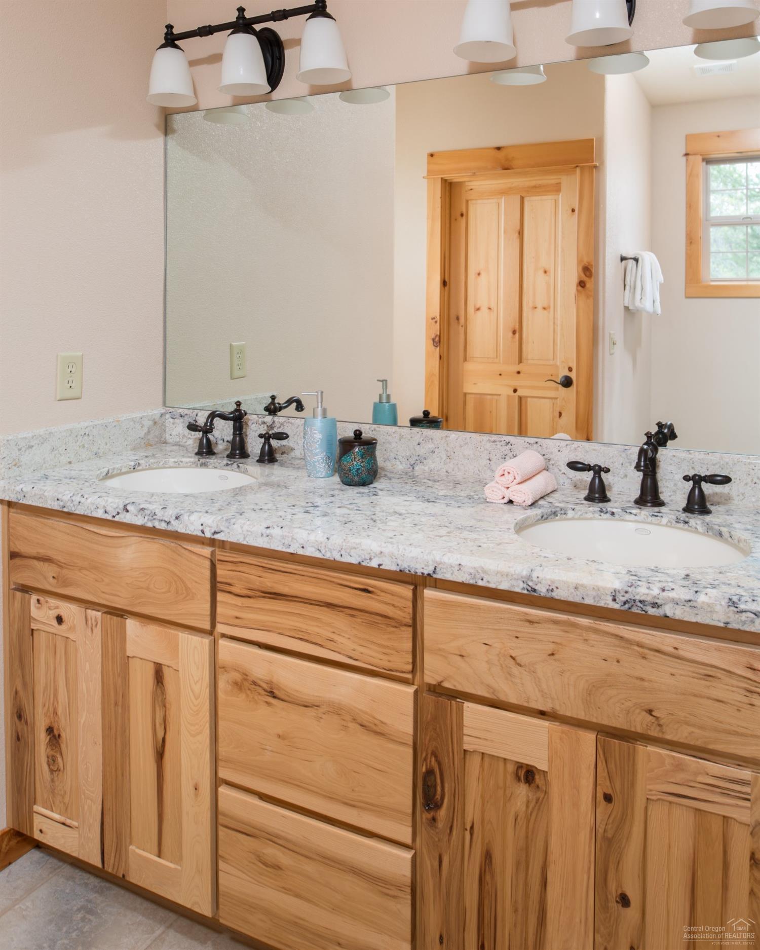 Fairway Point Villag - Residential