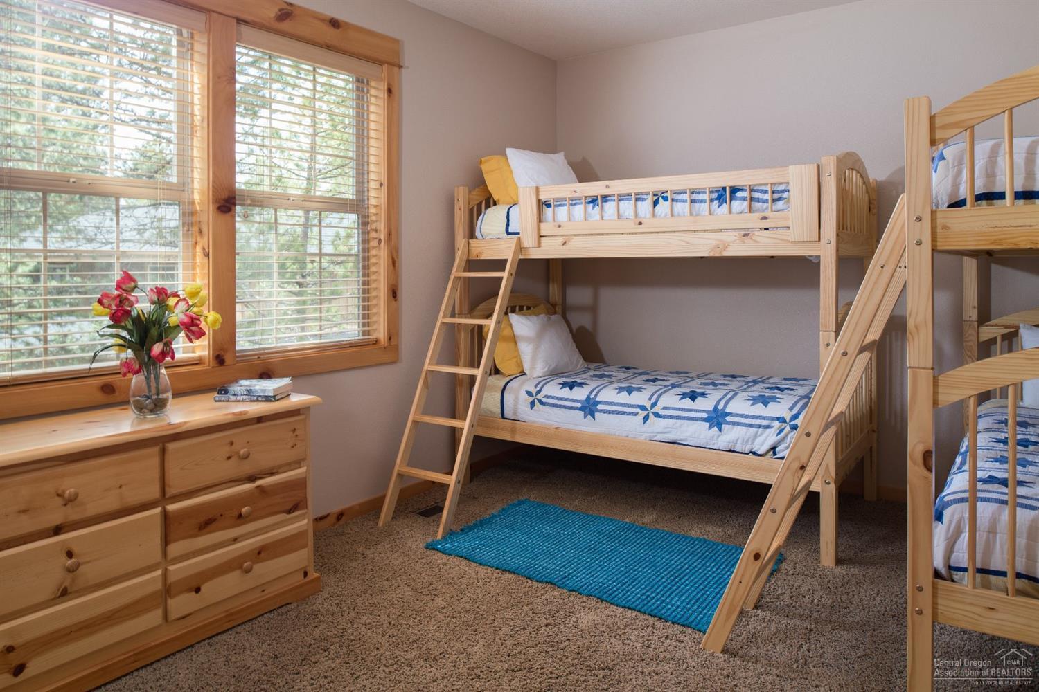 Fairway Point Villag - Residential