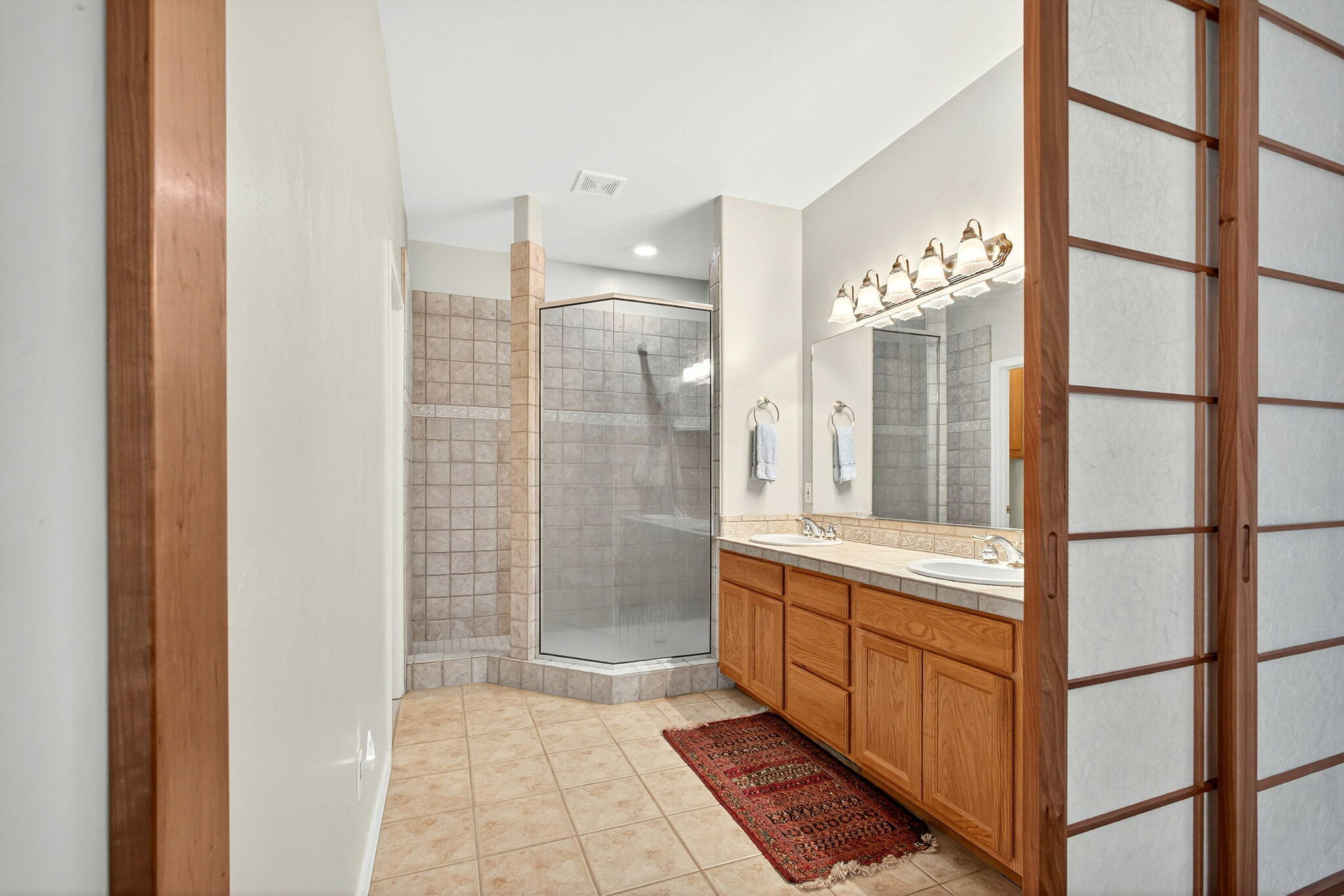 Golden Butte - Residential