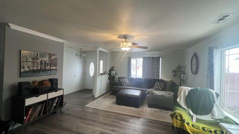 Tiny photo for 3316 Paramont Street, Klamath Falls, OR 97603 (MLS # 220215476)