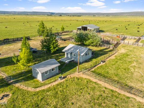 Tiny photo for 15655 W Langell Valley Road, Bonanza, OR 97623 (MLS # 220223854)