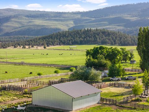 Tiny photo for 15655 W Langell Valley Road, Bonanza, OR 97623 (MLS # 220223854)