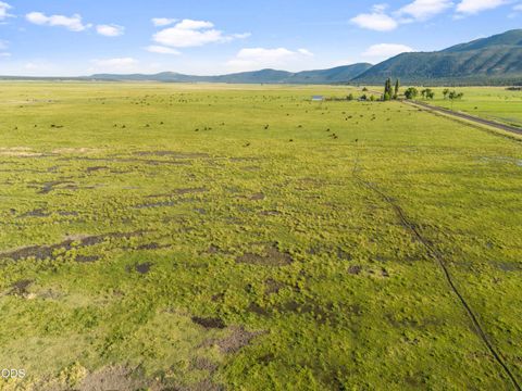 Tiny photo for 15655 W Langell Valley Road, Bonanza, OR 97623 (MLS # 220223854)