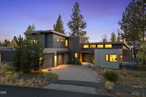 Photo of 62773 NW Sand Lily Way, Bend, OR 97703 (MLS # 220228560)