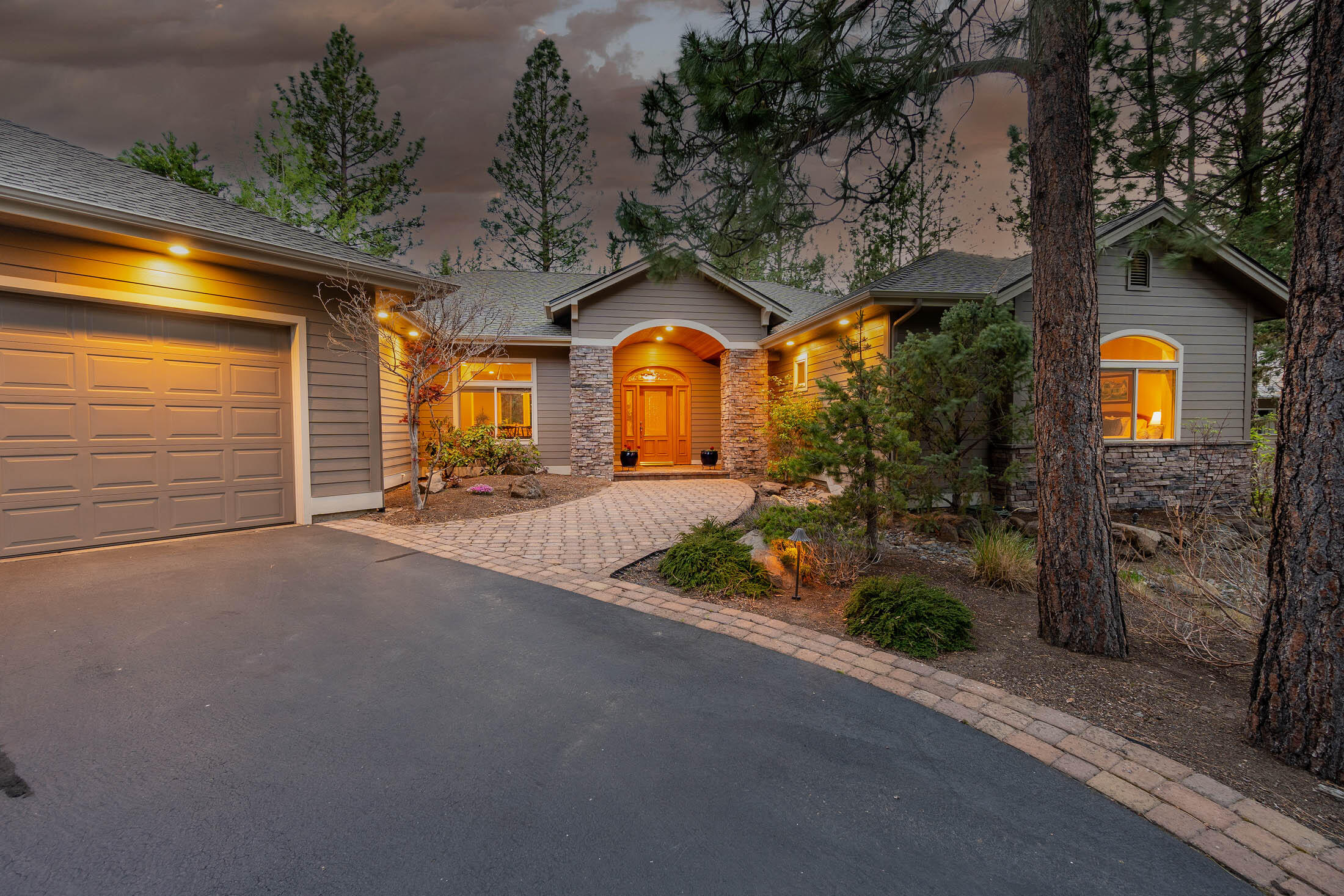 Awbrey Glen - Residential