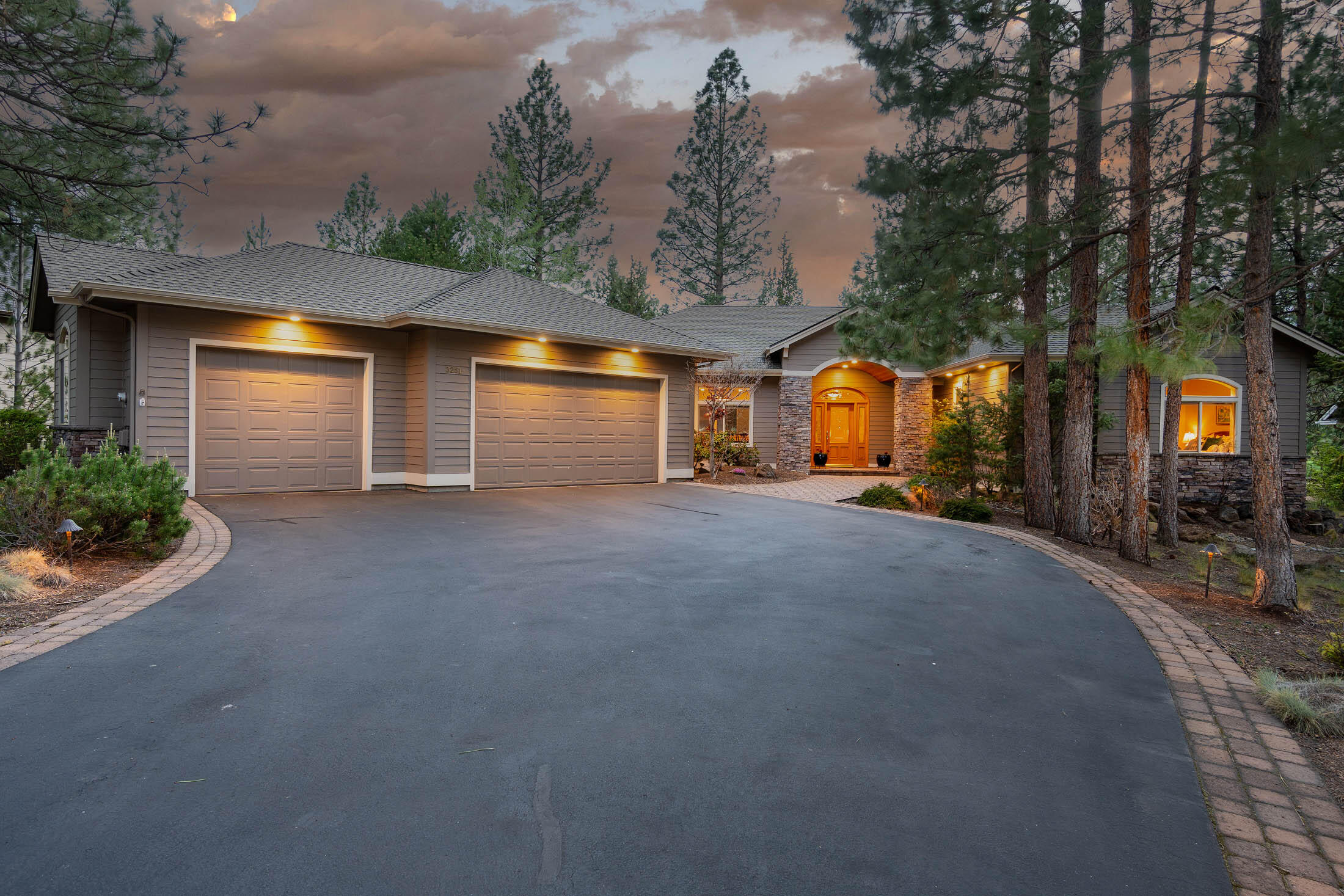 Awbrey Glen - Residential