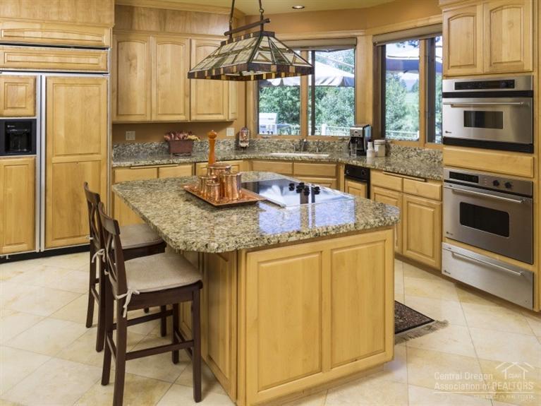 Broken Top - Residential