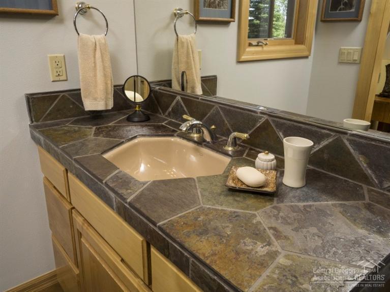 Broken Top - Residential