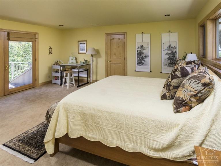 Broken Top - Residential