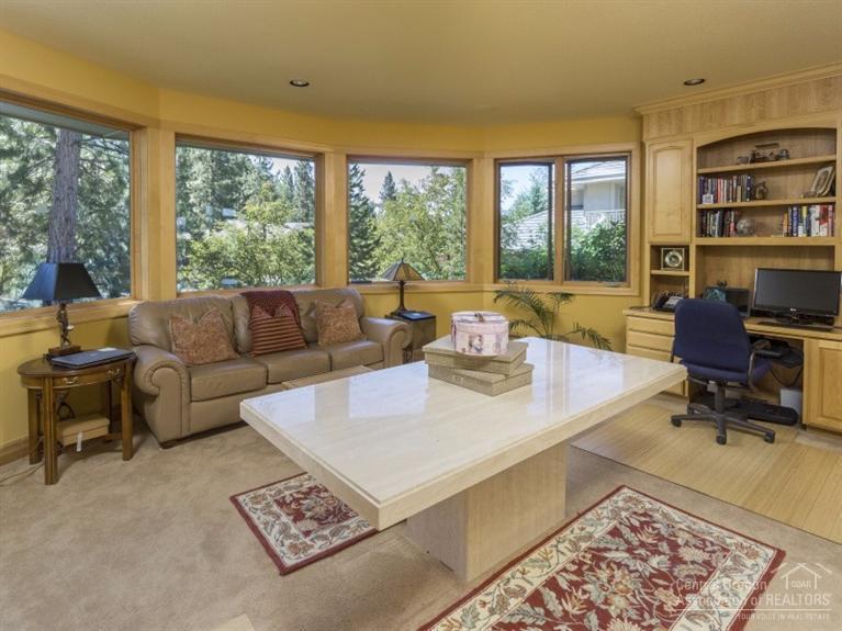 Broken Top - Residential