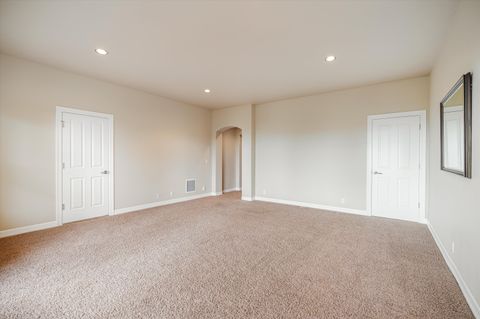 Tiny photo for 3269 NW Fairway Heights Drive, Bend, OR 97703 (MLS # 220212962)