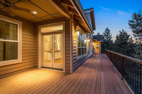 Tiny photo for 3269 NW Fairway Heights Drive, Bend, OR 97703 (MLS # 220212962)