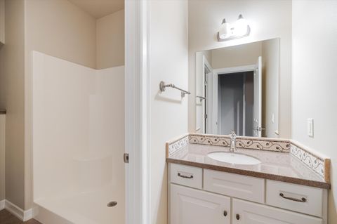 Tiny photo for 3269 NW Fairway Heights Drive, Bend, OR 97703 (MLS # 220212962)