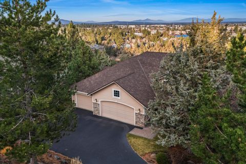 Tiny photo for 3269 NW Fairway Heights Drive, Bend, OR 97703 (MLS # 220212962)