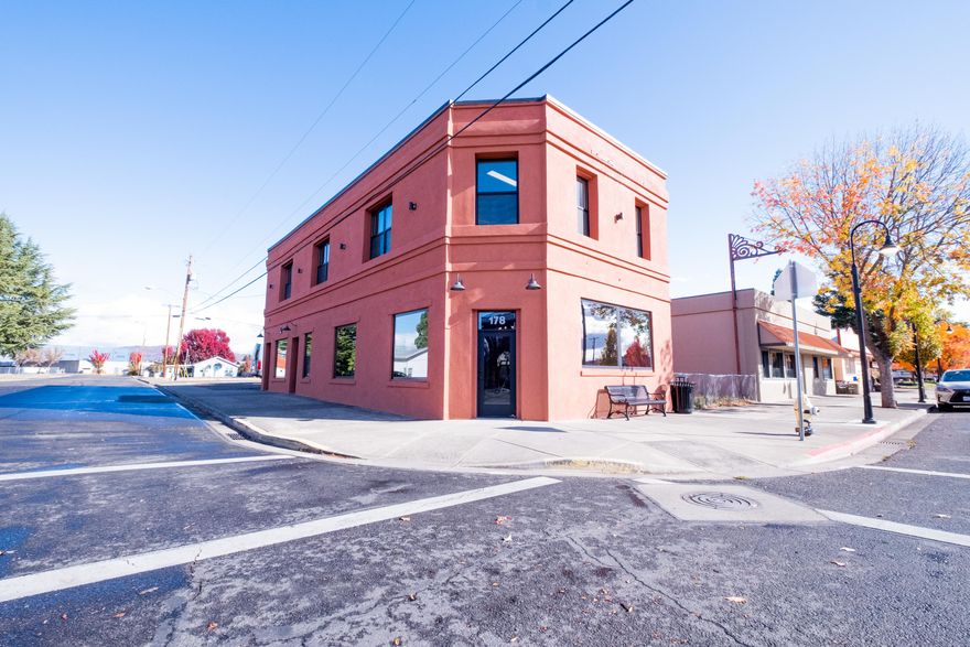 Must see this beautiful fully renovated 2 story downtown building. Just think of the possibilities. 2 and possibly 4 Office spaces upstairs with state of the art heating and lighting system. Modern Style conference room and kitchen. Down stairs could be a perfect place for a coffee shop? wine and brush? with curbside outdoor seating.  Great exposure in downtown Eagle Point. High school and library is just down the street. Don't miss this opportunity in this ever growing community. Owner Willing to Owner carry with large Down.