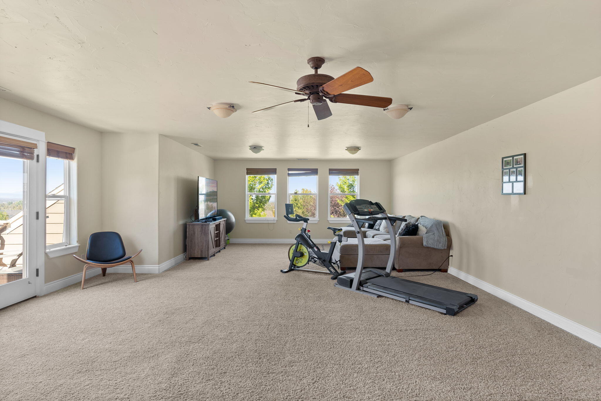 Majestic Ridge - Residential