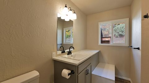 Tiny photo for 5015 Highway 227, Trail, OR 97541 (MLS # 220211814)