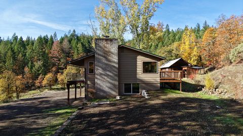 Tiny photo for 5015 Highway 227, Trail, OR 97541 (MLS # 220211814)