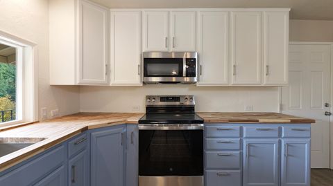 Tiny photo for 5015 Highway 227, Trail, OR 97541 (MLS # 220211814)