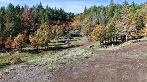 Tiny photo for 5015 Highway 227, Trail, OR 97541 (MLS # 220211814)
