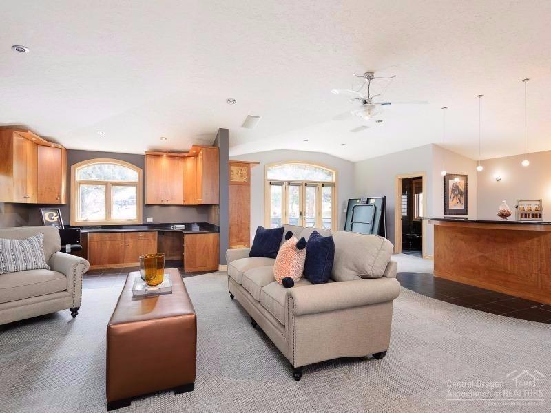 Wyndemere - Residential