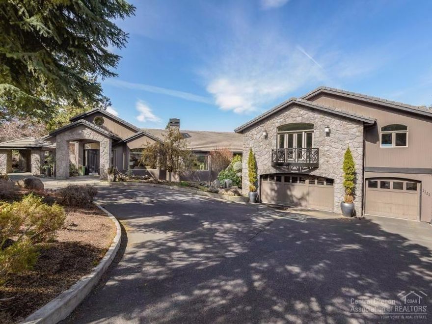 This one-of-a-kind property is perched above the curve in the river gorge and has spectacular Cascade Mountain views. Entertain by the pool/ hot tub deck or in the large bonus room w/ full bath & Murphy bed. Swim laps in the indoor pool, retreat to the Master suite with Zen-like bath, work from large office or office nook, and relax in the living room overlooking the river. Separate guest wing gives everyone room. Nothing compares to the beauty of this home and setting.