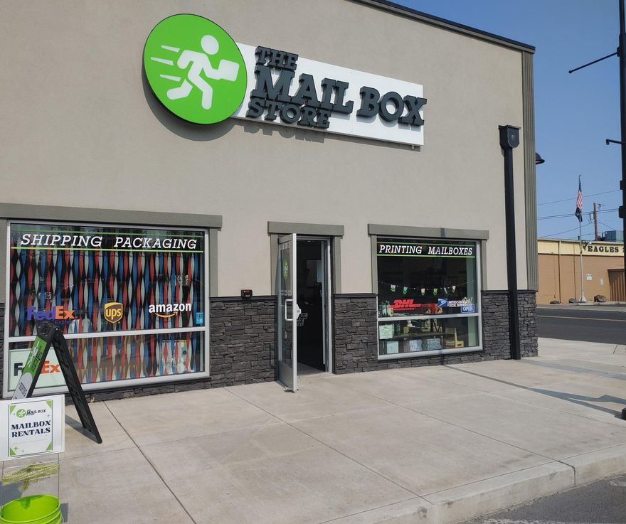 Established Packing & Shipping Store with Mailbox Rentals - Great Downtown Prineville location! Here is your opportunity to own your packing and shipping business with tons of upside potential and growth opportunities. The Mail Box Store is a one-stop for all shipping and business services including mailbox rentals, notary services, passport photos and more. Great downtown location provides foot traffic from city administration offices, nearby parks and community events.

Full-service packing, shipping (UPS, FedEx, USPS), and mailing center. Mailbox rentals with high occupancy rate. Notary services and professional
passport photo setup. Growth potential through marketing and expanded services.