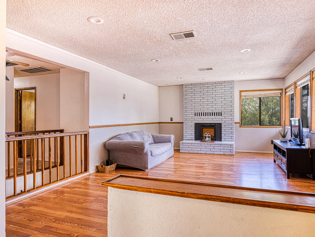 Moyina - Residential