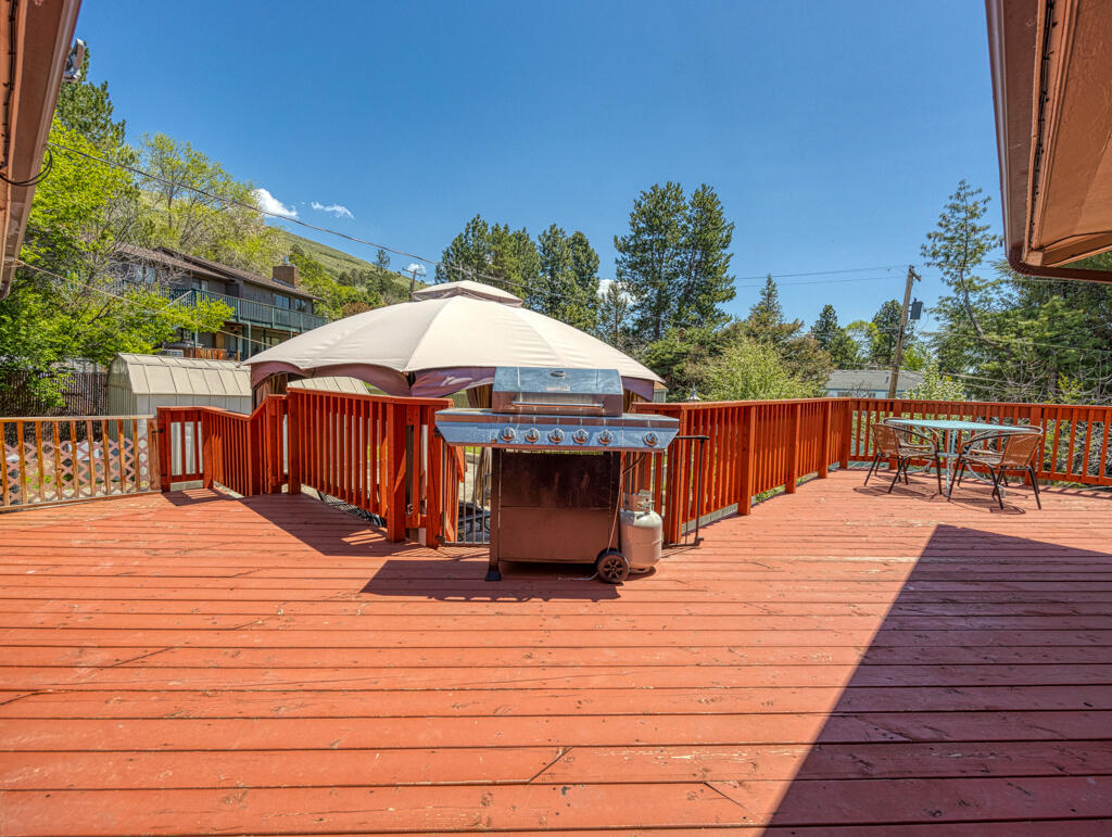 Moyina - Residential