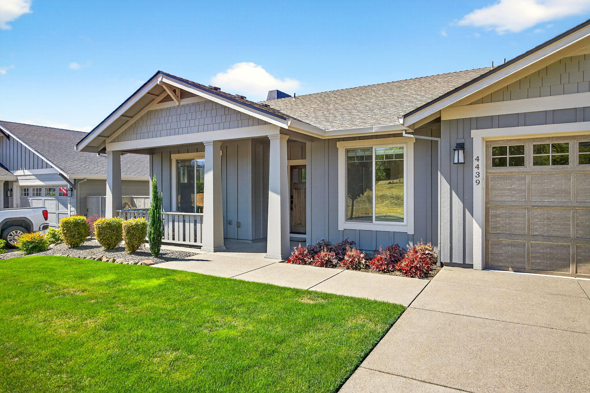 Silver Oaks - Residential