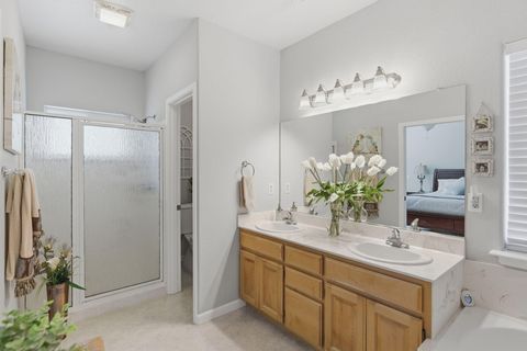 Tiny photo for 1211 SW Ironwood Drive, Grants Pass, OR 97526 (MLS # 220221778)