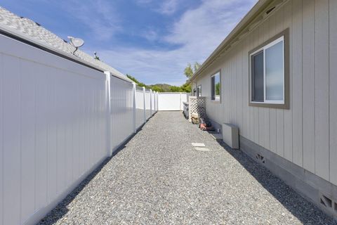 Tiny photo for 1211 SW Ironwood Drive, Grants Pass, OR 97526 (MLS # 220221778)
