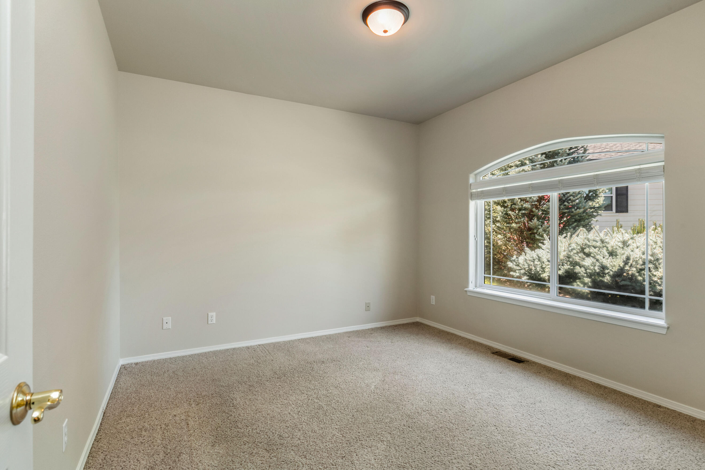 Hollow Pine Estate - Residential