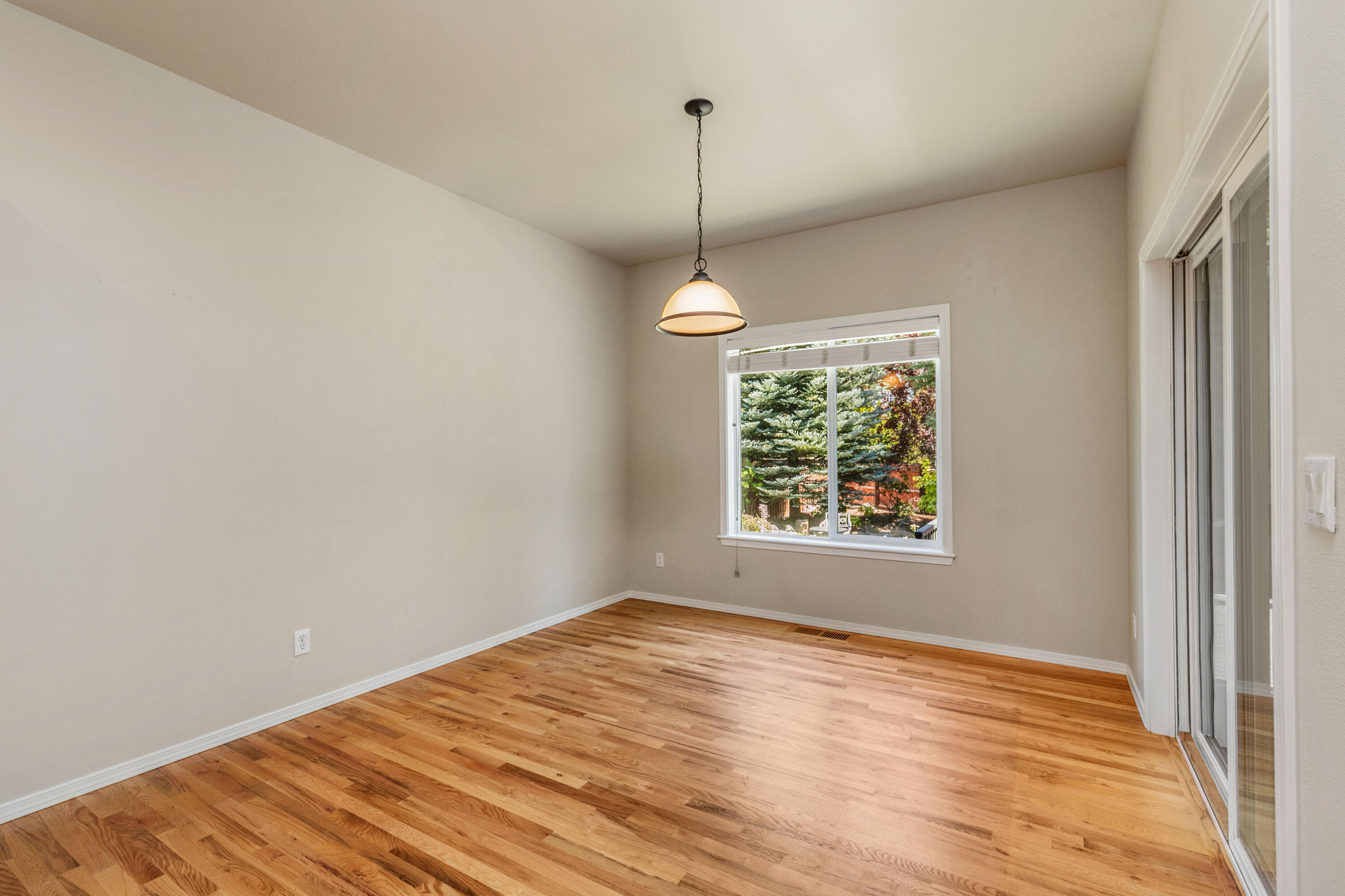 Hollow Pine Estate - Residential