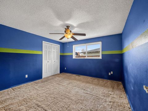 Tiny photo for 4316 El Cerrito Way, Klamath Falls, OR 97603 (MLS # 220221189)