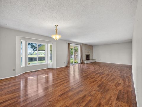 Tiny photo for 4316 El Cerrito Way, Klamath Falls, OR 97603 (MLS # 220221189)