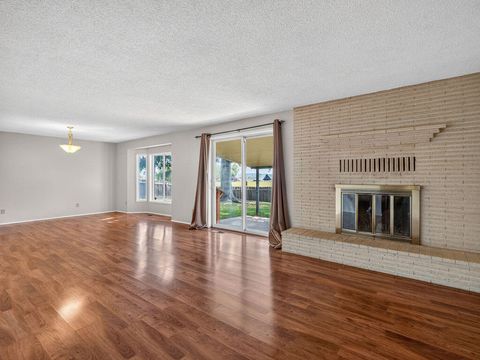 Tiny photo for 4316 El Cerrito Way, Klamath Falls, OR 97603 (MLS # 220221189)