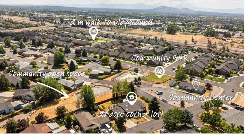 604 NE Shoshone Drive