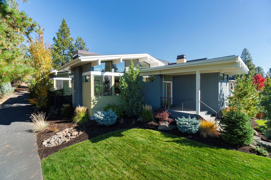 This light filled single level home just moments from Discovery Park & all that can be enjoyed in NWX. This is an open concept floor plan w/ high ceilings & respectable separation between the 2 guest rooms & primary bedroom & office. The kitchen offers space to entertain guests w/ the flexibility of using the courtyard as an indoor/outdoor space. The windows in the primary are facing south sunlight for consistent warm light to shine through. The 3 car garage & space to park outside the garage is a must see! This lot is adjacent to the trail system allowing more separation from neighbors and access to all westside living offers.