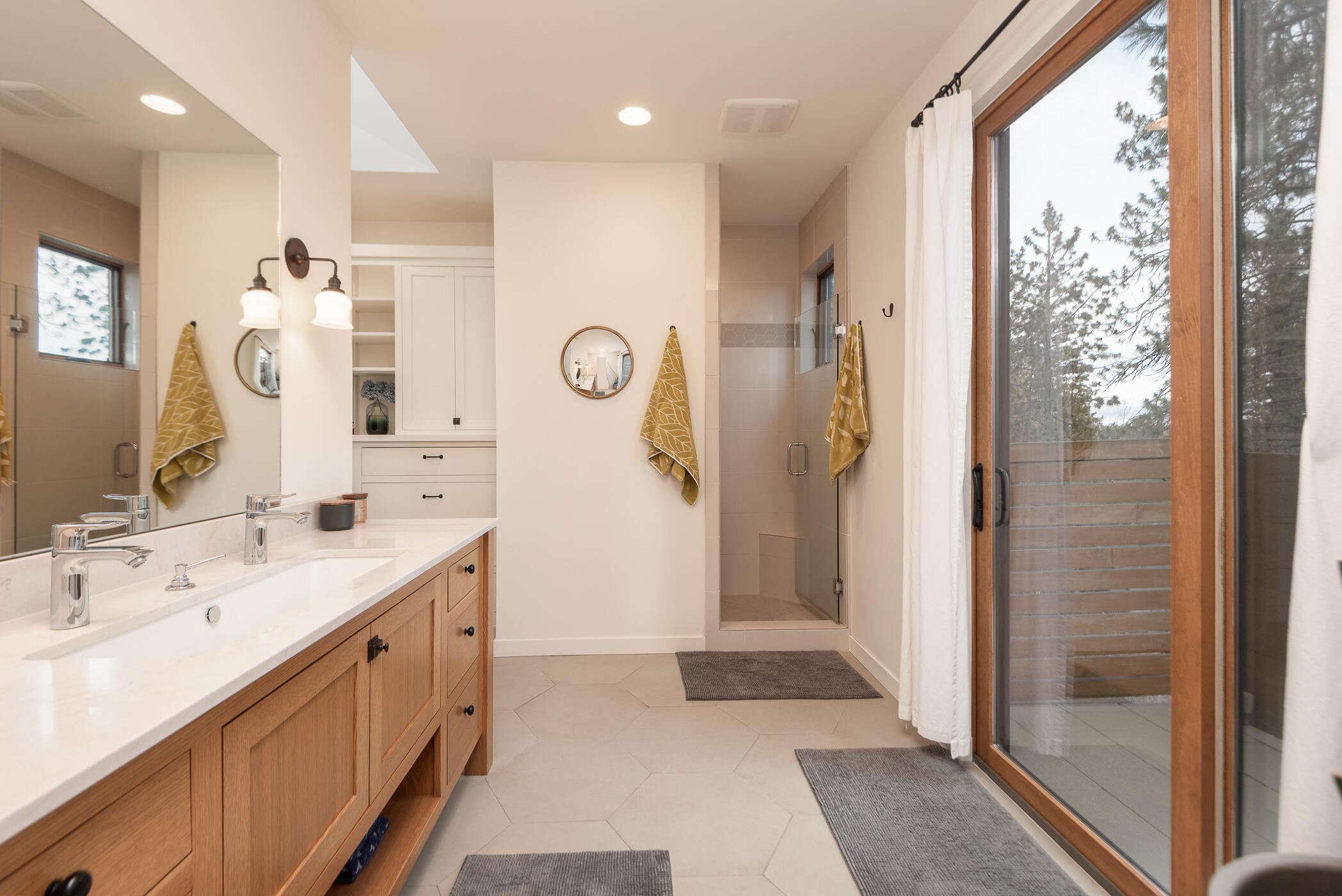 1st On The Hillsites - Residential