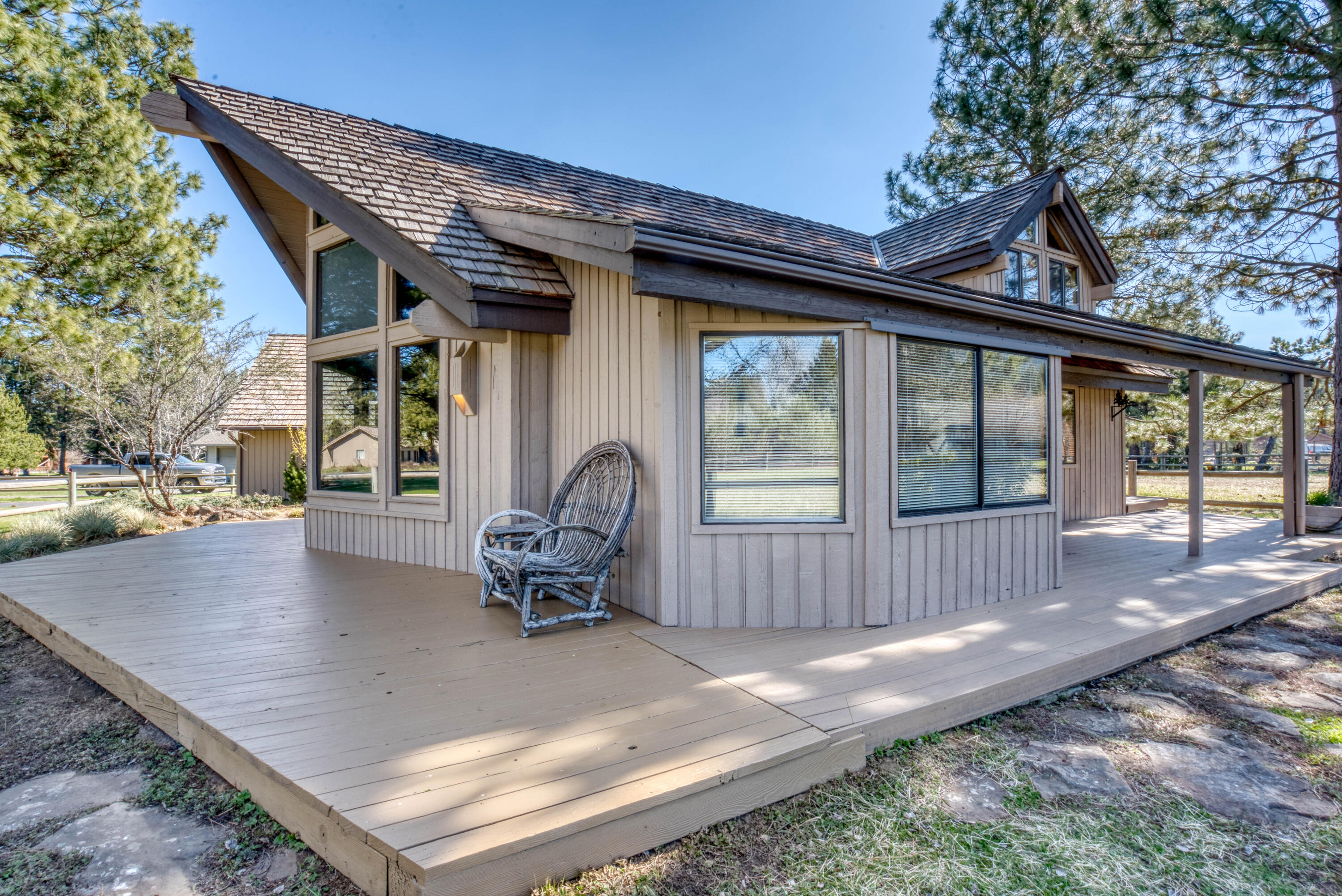 Metolius Meadows - Residential
