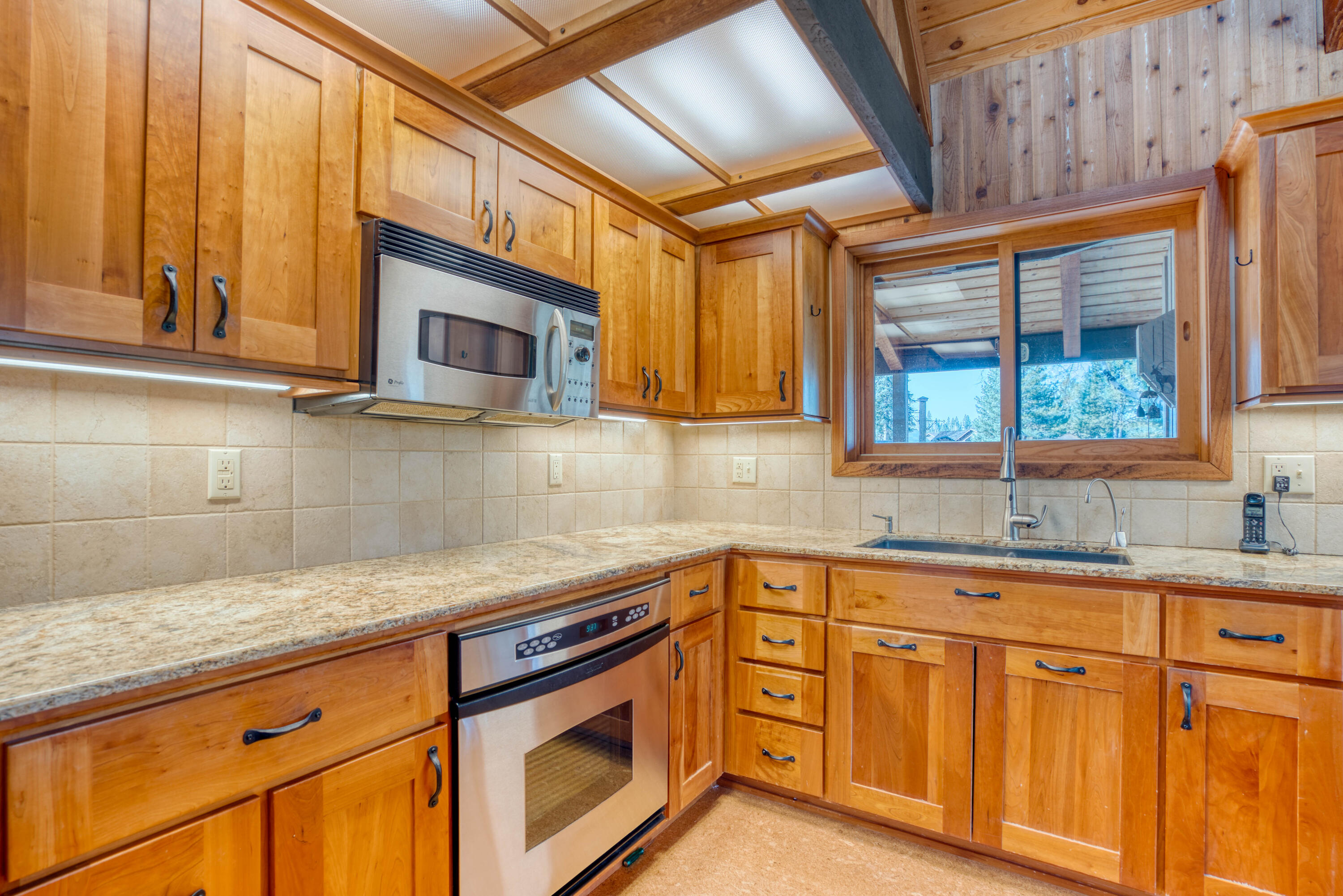 Metolius Meadows - Residential