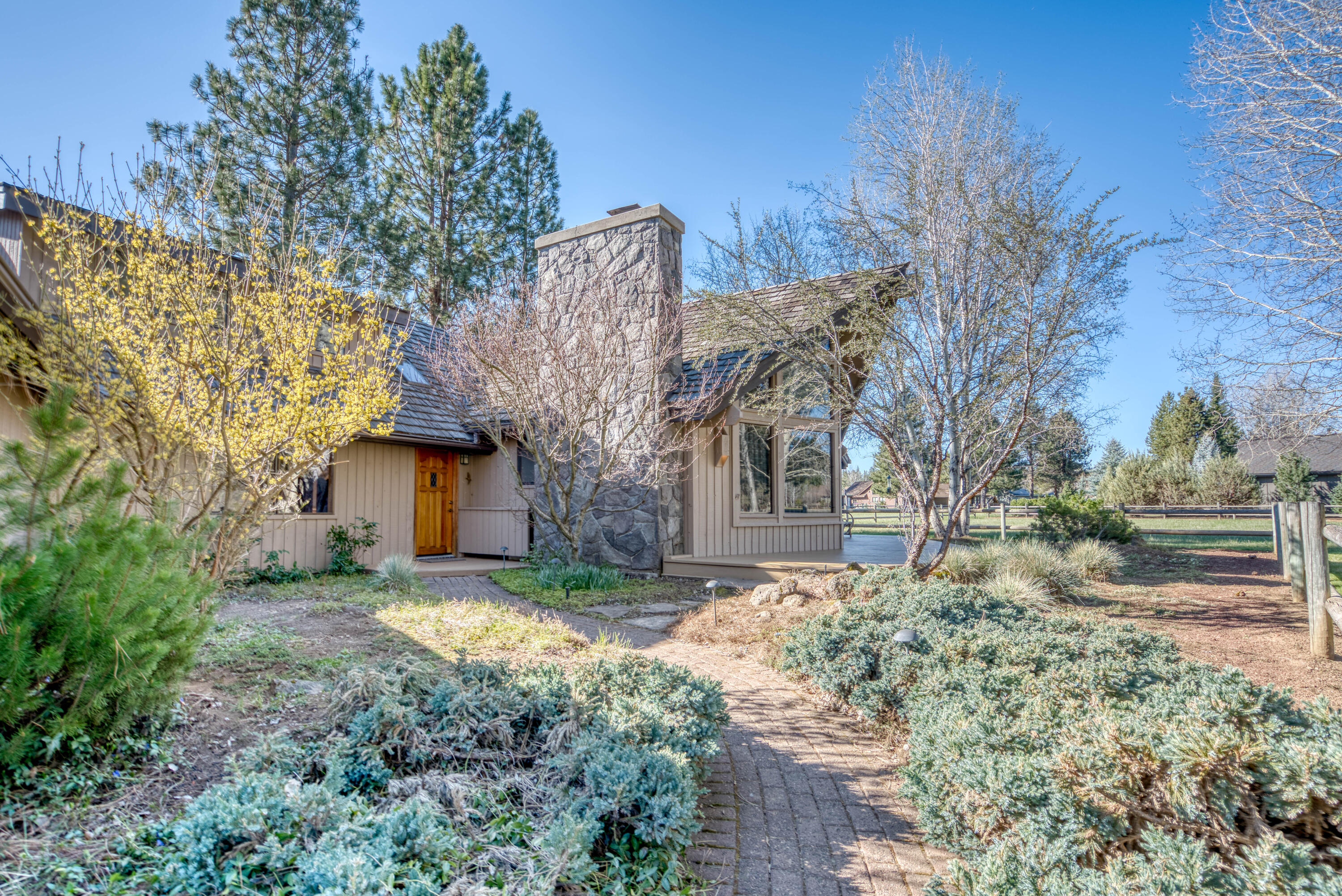 Metolius Meadows - Residential