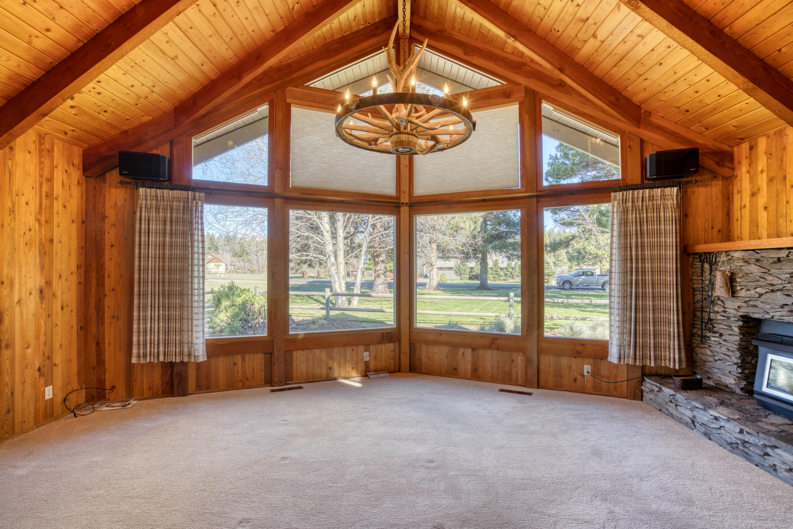 Metolius Meadows - Residential